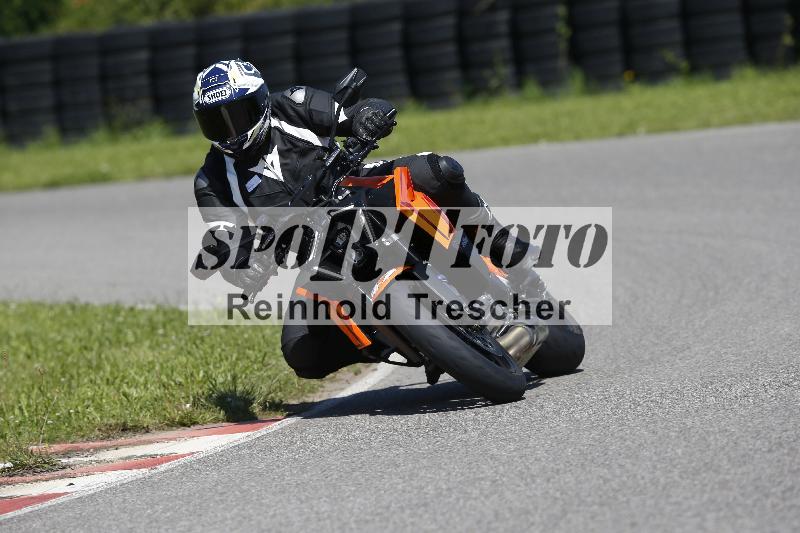 /Archiv-2024/29 12.06.2024 MOTO.CH Track Day ADR/Gruppe rot/unklar